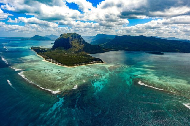 Le Morne Beach