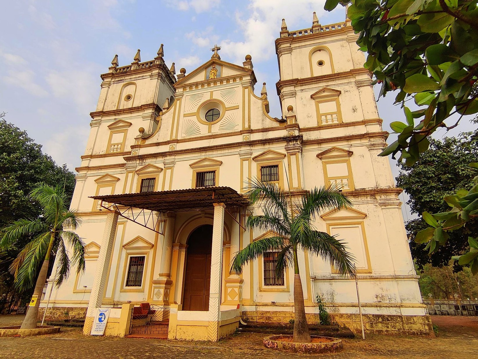 The Beauty Of Chorao Island : Goa